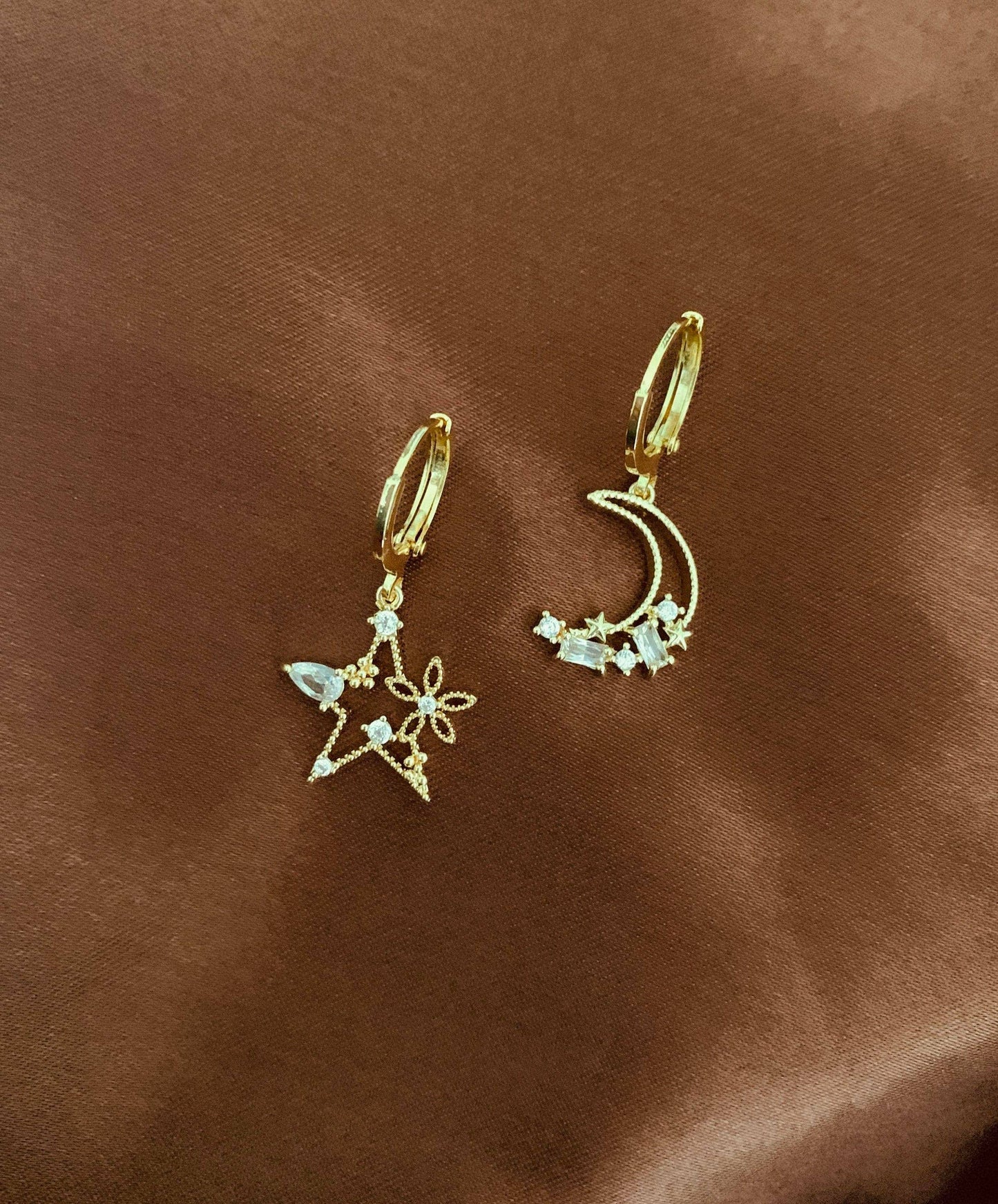 Dainty Star And Moon Dangle Earrings