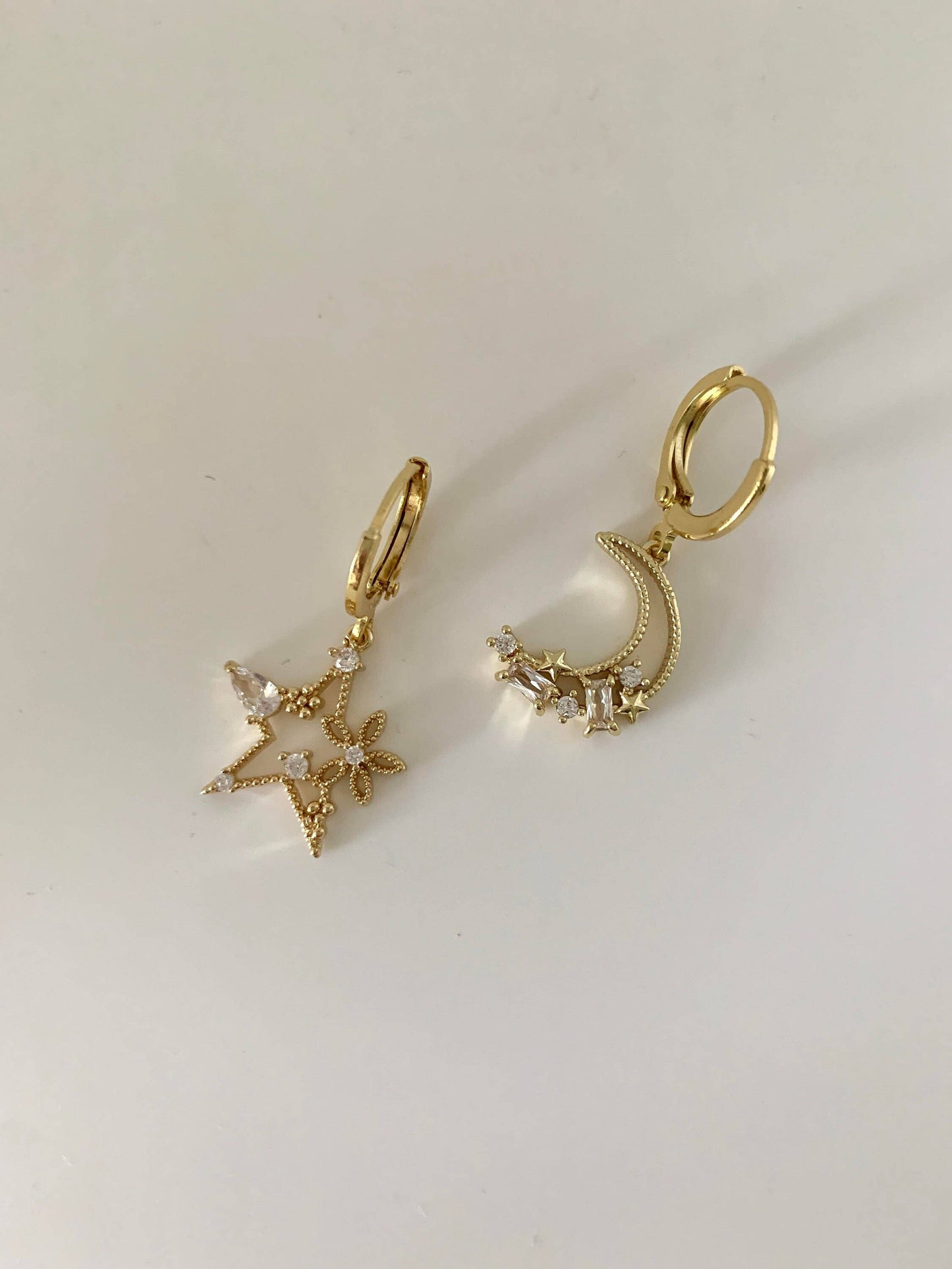 Dainty Star And Moon Dangle Earrings