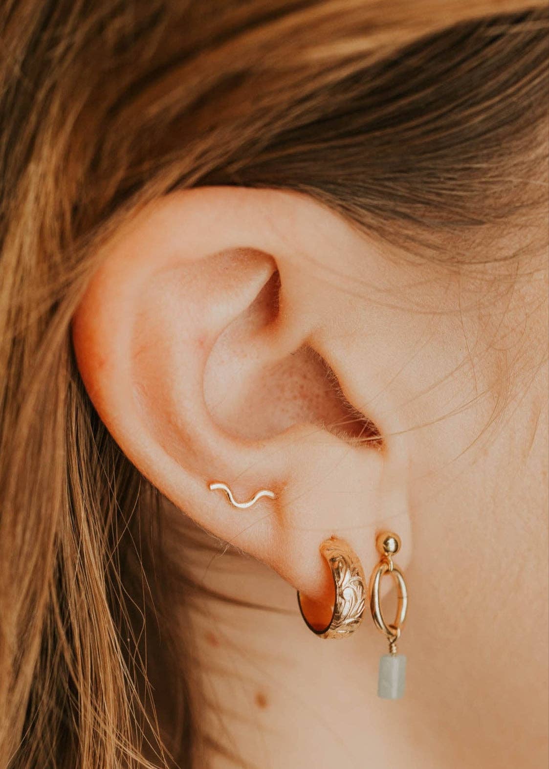 Hello Adorn: Tiny Wave Ear Climbers