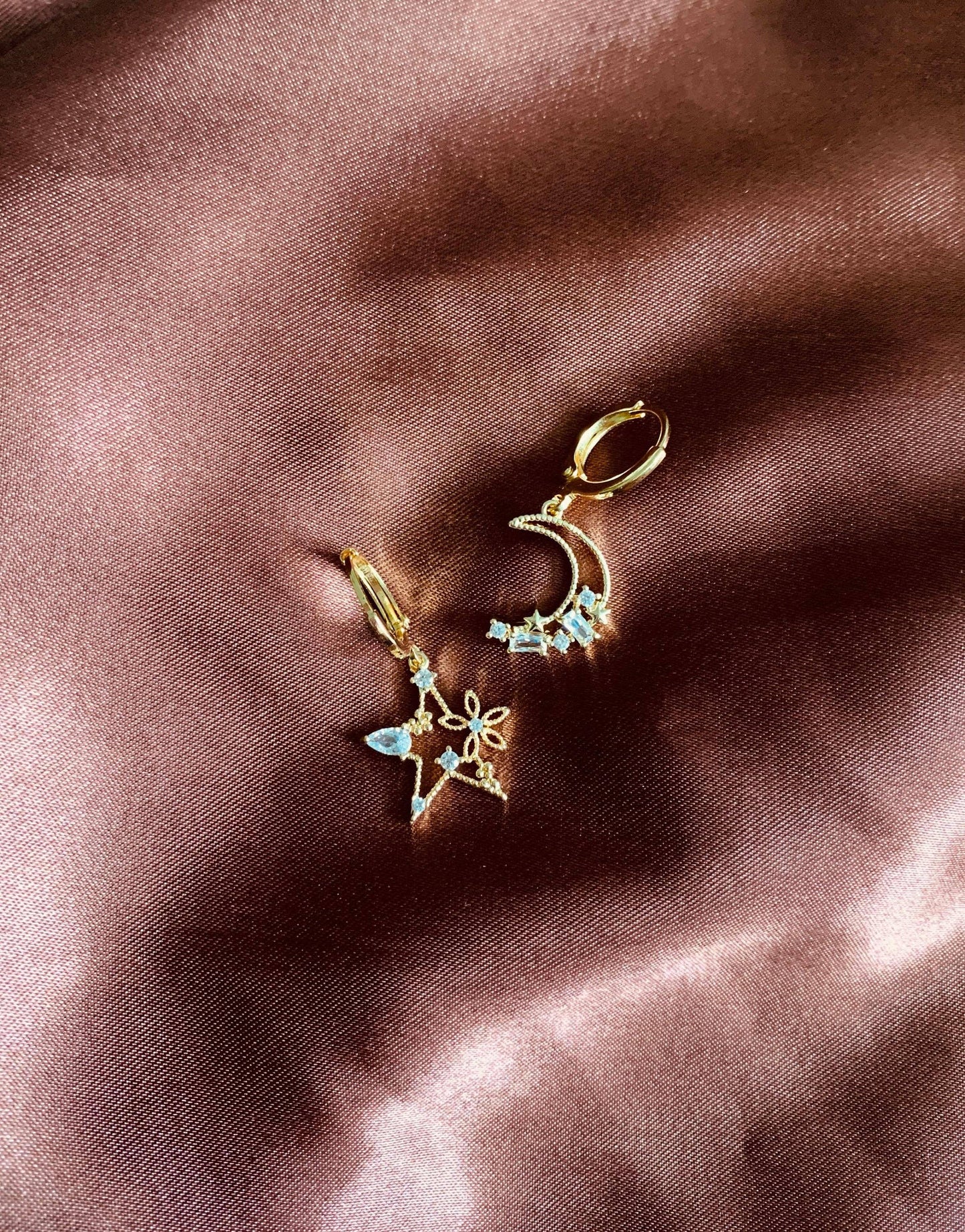 Dainty Star And Moon Dangle Earrings