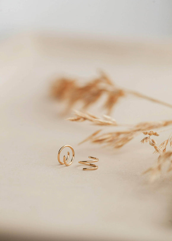 Hello Adorn: Tiny Twist Earrings