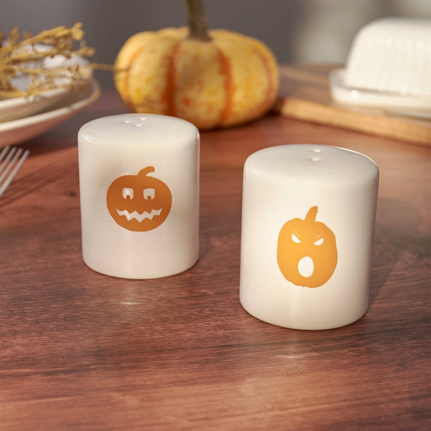 Jack O'Lantern Salt + Pepper Shaker Set