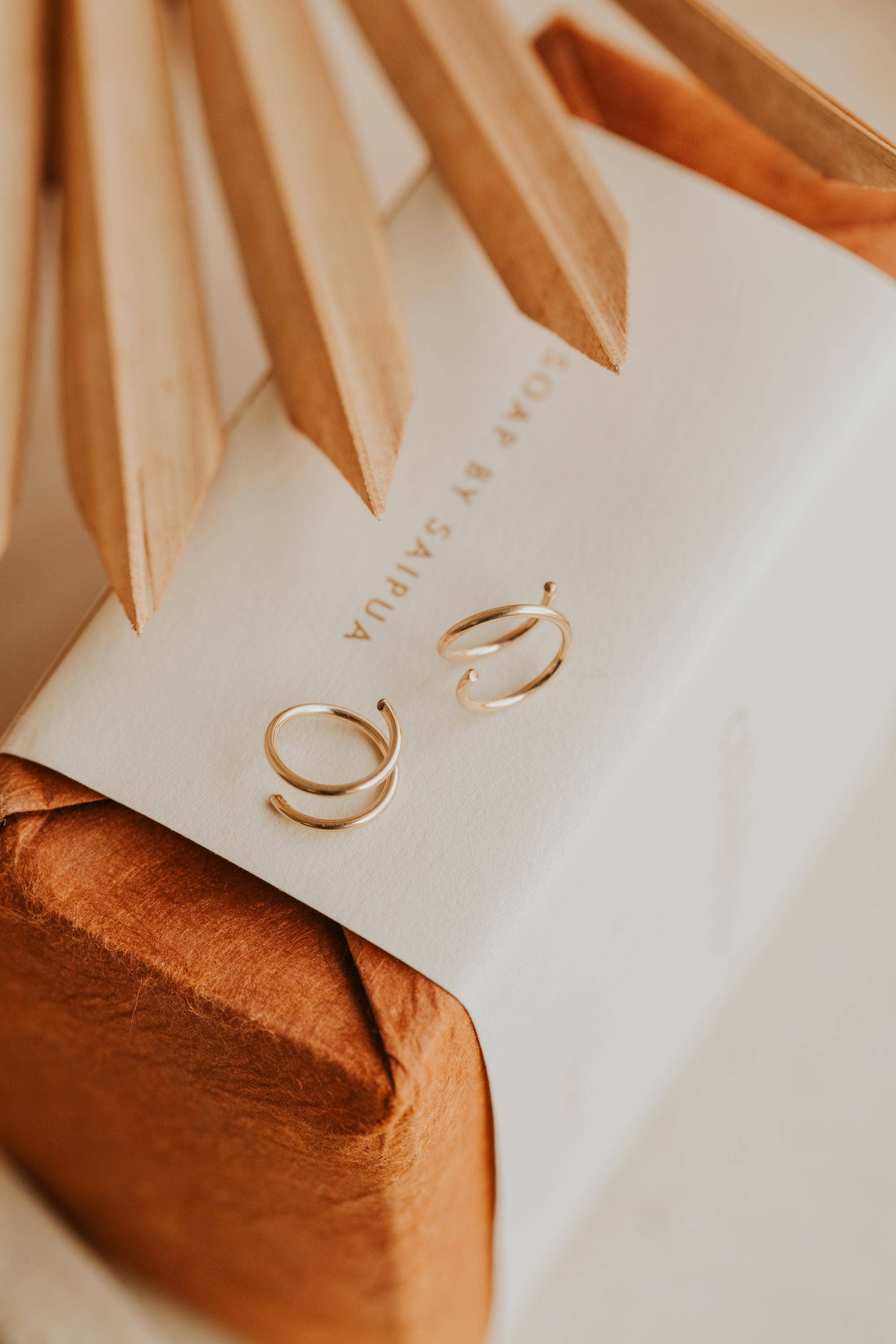 Hello Adorn: Tiny Twist Earrings