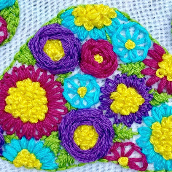 Flower Paw-er Cat and Dog Paw Embroidery Kit