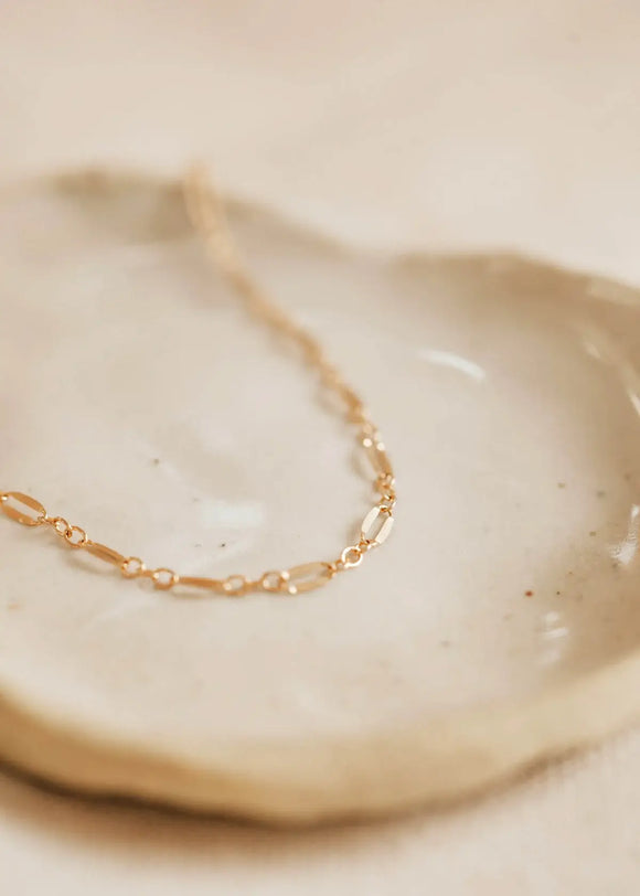 Hello Adorn: Lace Bracelet