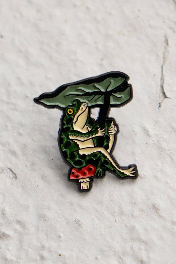 Leaf Umbrella Frog Pin
