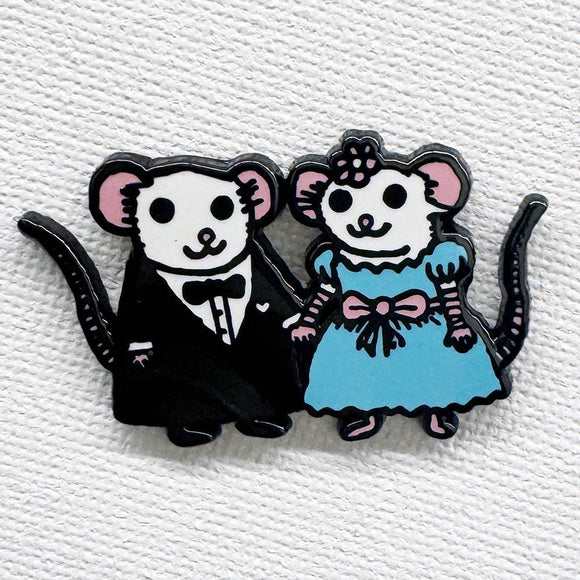 Mouse Wedding Pin