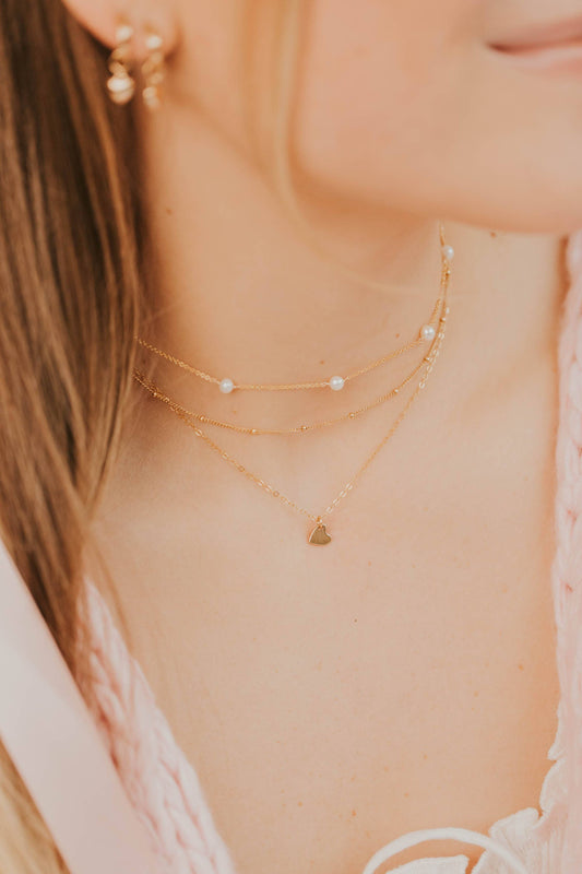Hello Adorn: Tiny Heart Necklace