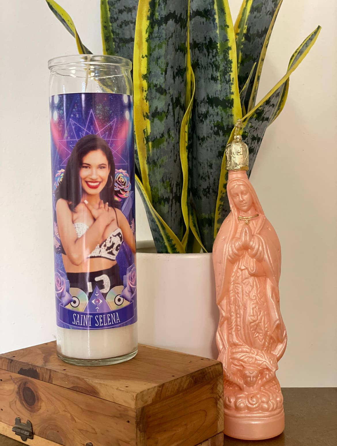 The Luminary Selena Quintanilla Altar Candle