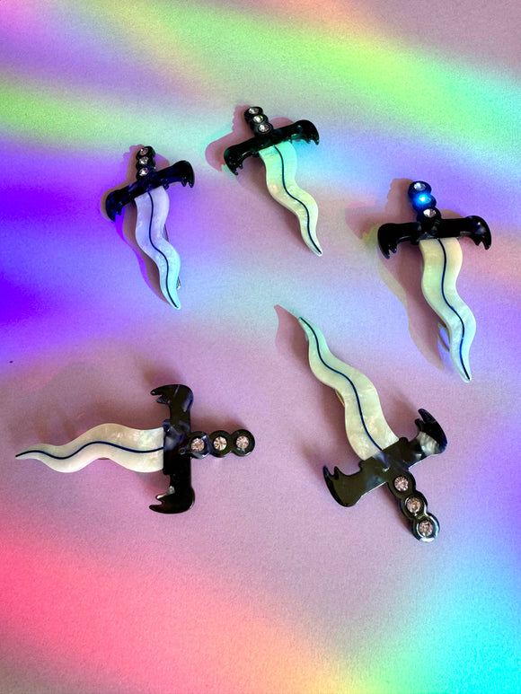 Dagger Hair Clip Set