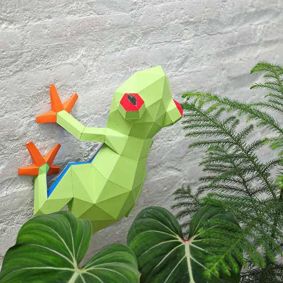 Frog PaperCraft Art Kit
