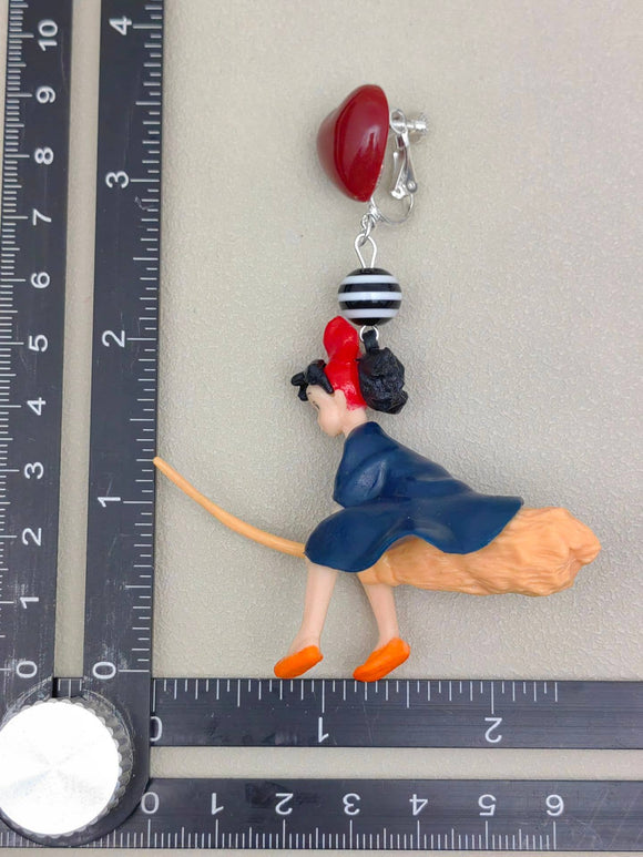 Magician Girl Charm Heart Earrings