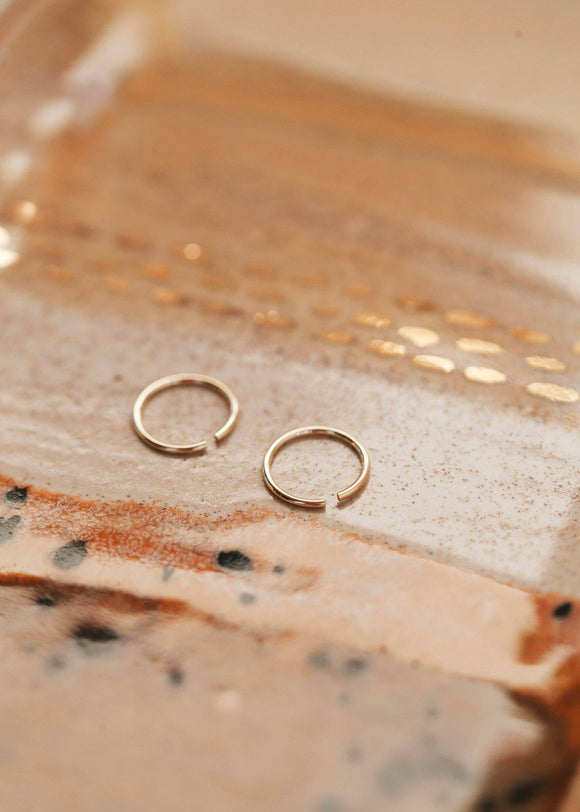 Hello Adorn: Tiny Hoop Earrings