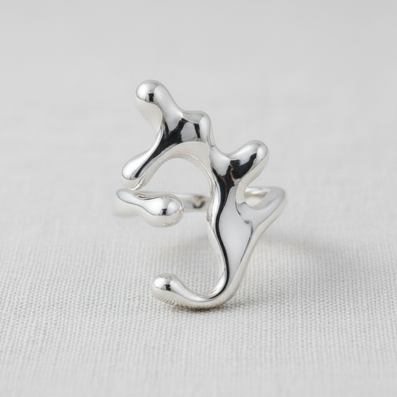 Melted Liquid Ring