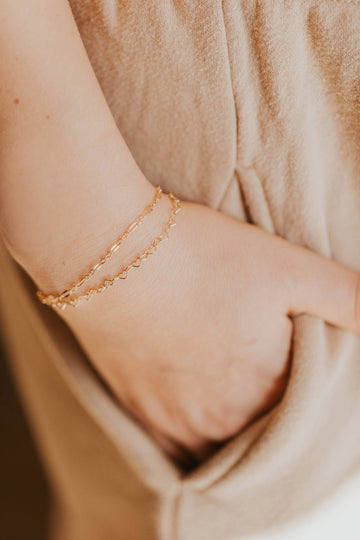 Hello Adorn: Endless Love Bracelet
