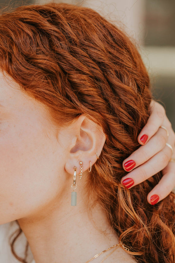 Hello Adorn: Tiny Hoop Earrings