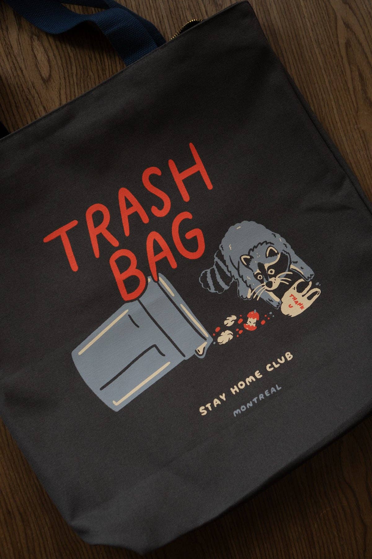Trash Bag (Raccoon) Big Zip Tote