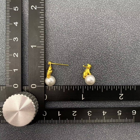 Cat Asymmetrical Stud Earrings