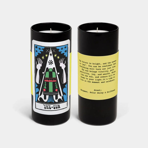 Tarot The Sun Candle - Bergamot, Daisy + Driftwood Scent