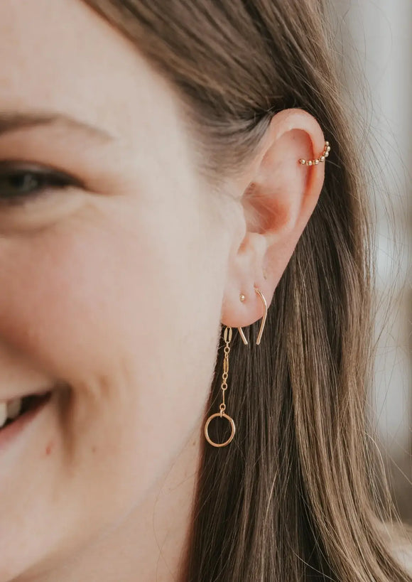 Hello Adorn: Tiny Horseshoe Earrings