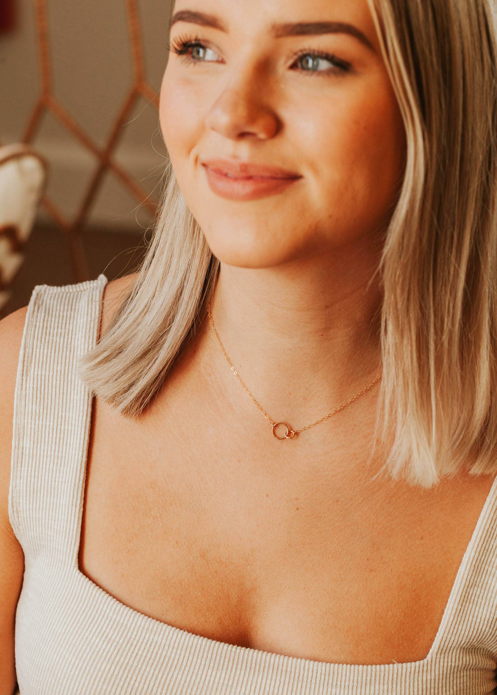 Hello Adorn: Tiny Links Necklace