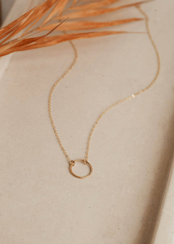 Hello Adorn: Full Circle Necklace