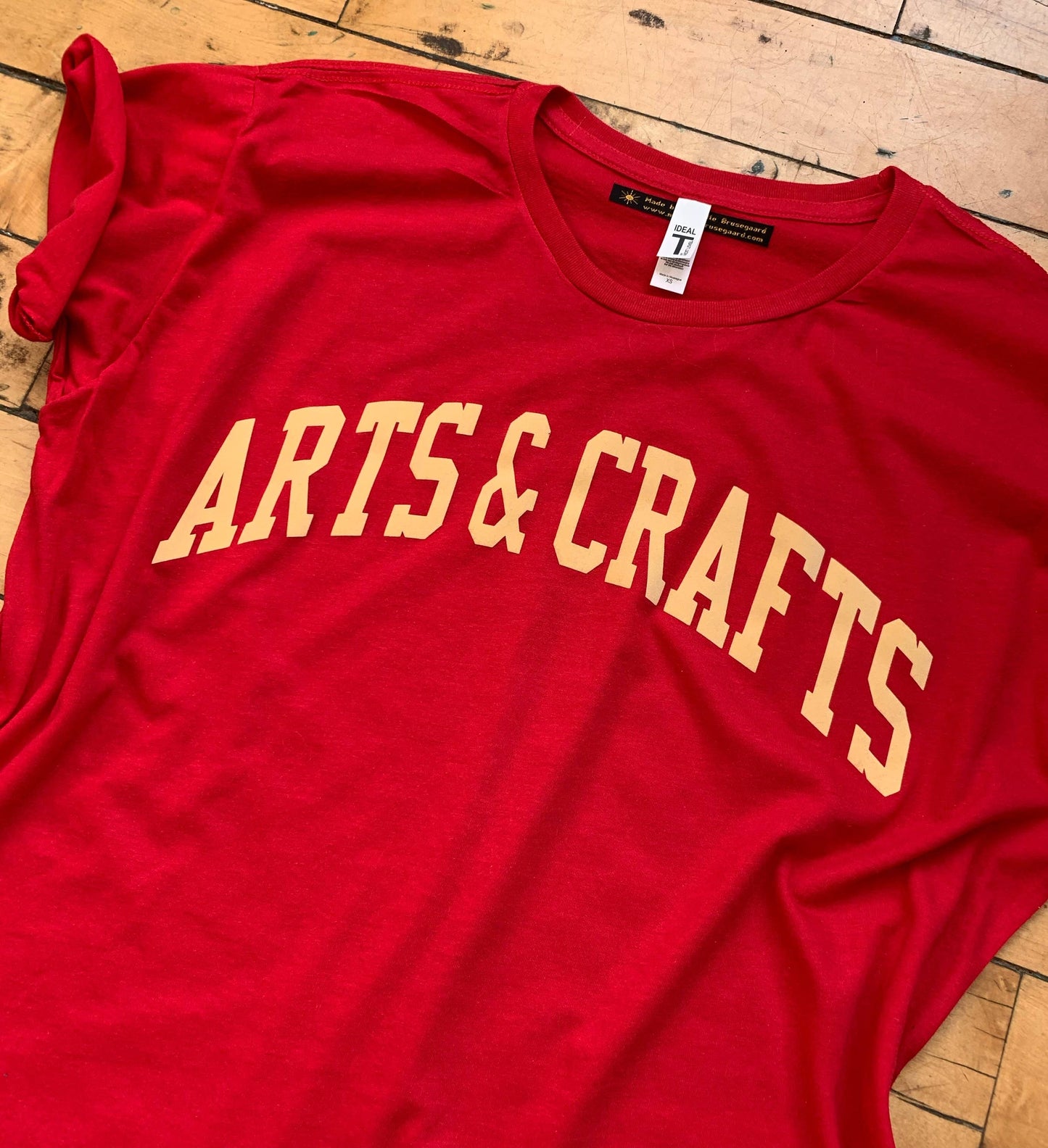 Arts & Crafts Ladies Tee