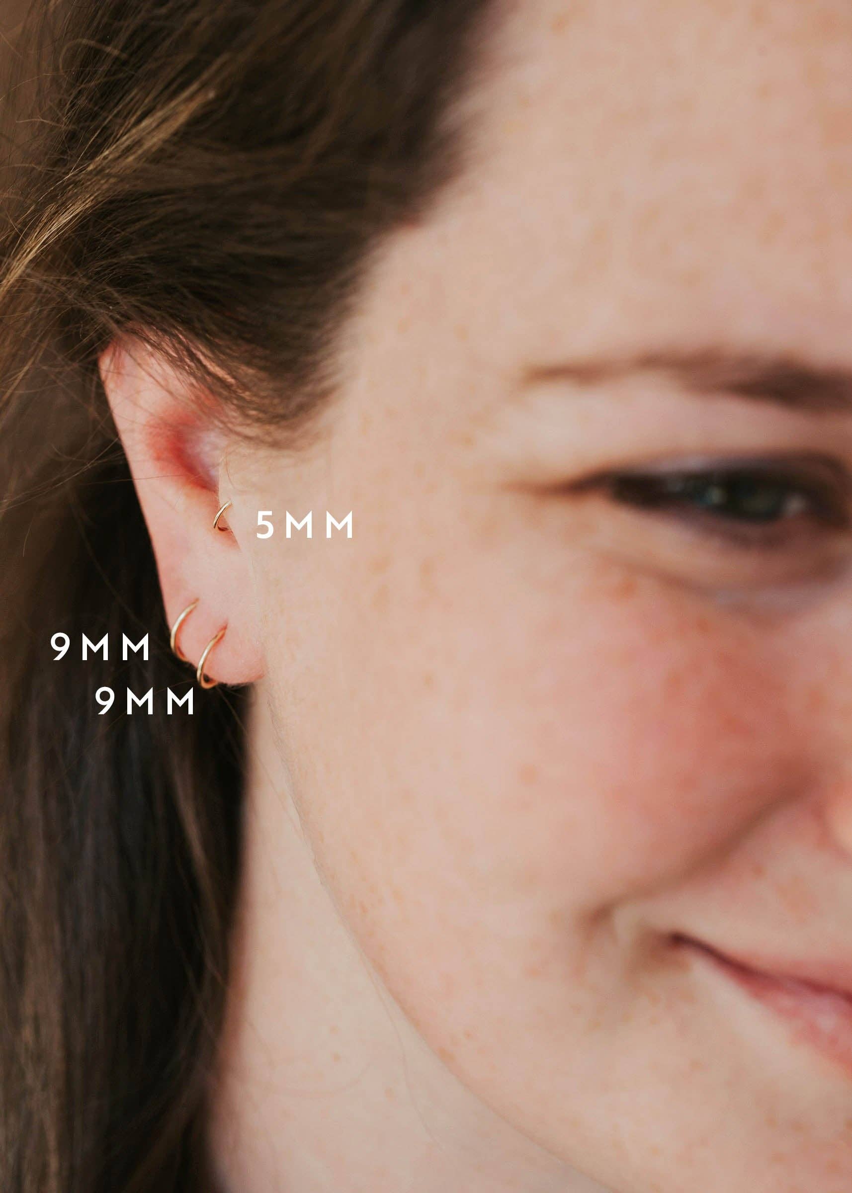 Hello Adorn: Tiny Hoop Earrings