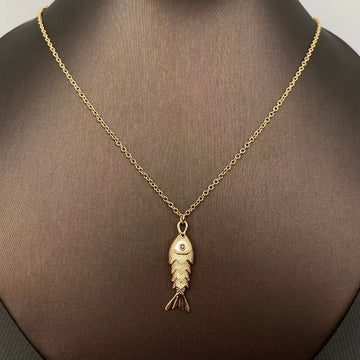 Swinging Tail Fish Necklace