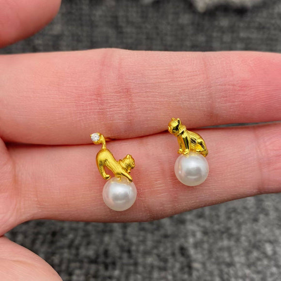 Cat Asymmetrical Stud Earrings