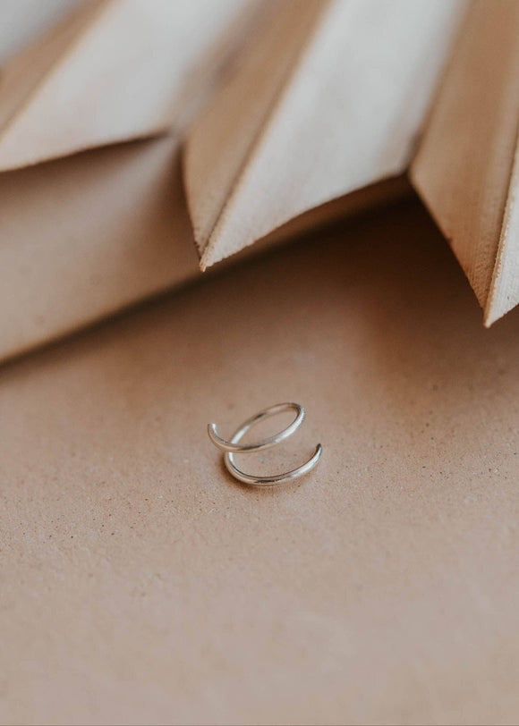 Hello Adorn: Tiny Twist Nose Ring