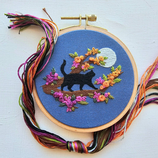 Black Cat & Full Moon Mini Embroidery Kit