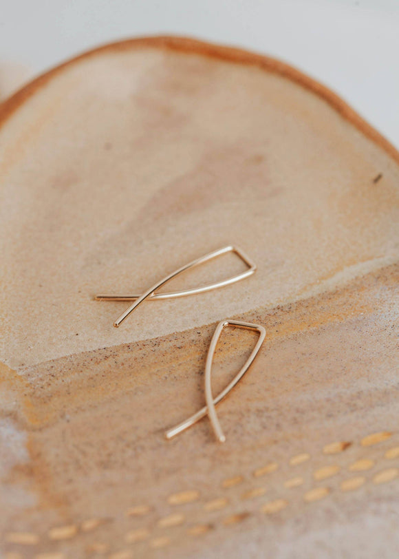 Hello Adorn: Mini Pescados Earrings